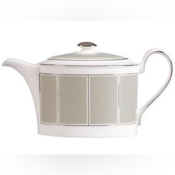 Wedgwood Shagreen Jade Teapot Made in England New No Box - Picture 1 of 6